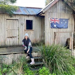 Meet your Posher, Laura